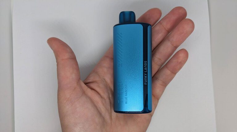 Funky Republic Ti7000 Disposable Vape Review