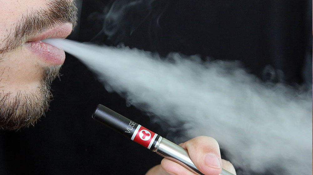 Does vaping produce harmful chemicals