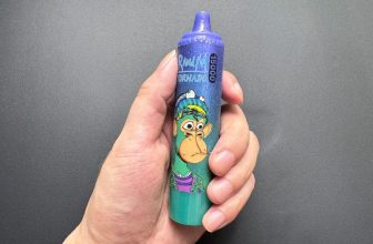 RandM Tornado 15000 Disposable Vape Comfortable Grip 1024x683 1