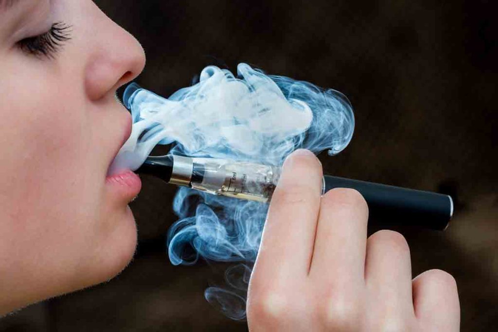 Why Is My Vape Lighting Up but Not Hitting? Troubleshooting Guide