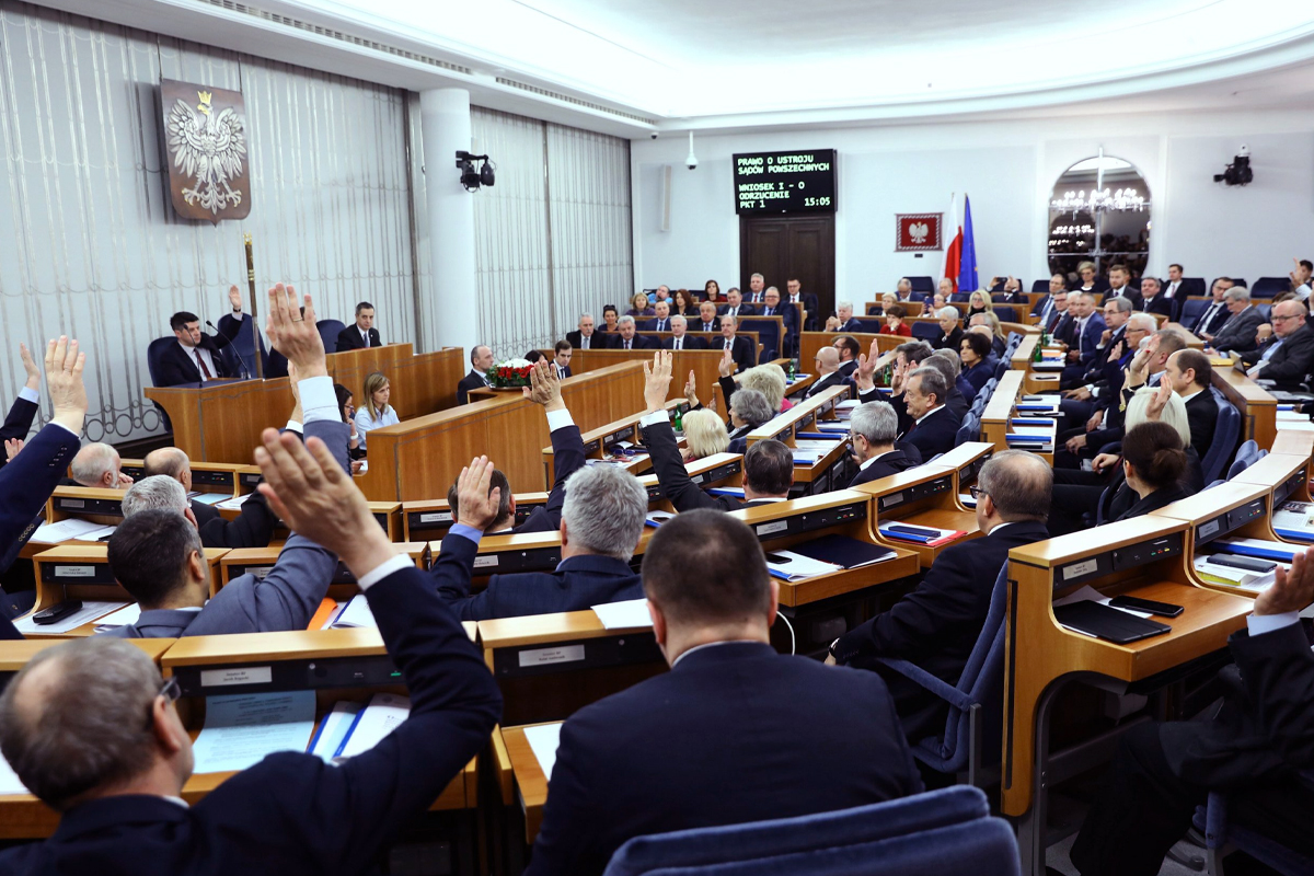 Ban on Selling Vapes and Nicotine Pouches to People Under 18 in Poland