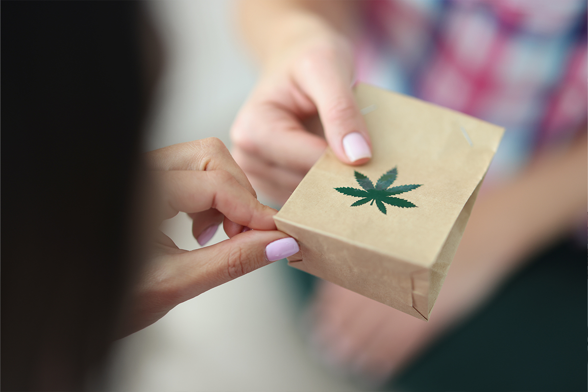 Why Weed Delivery is Changing the Way People Shop for Cannabis