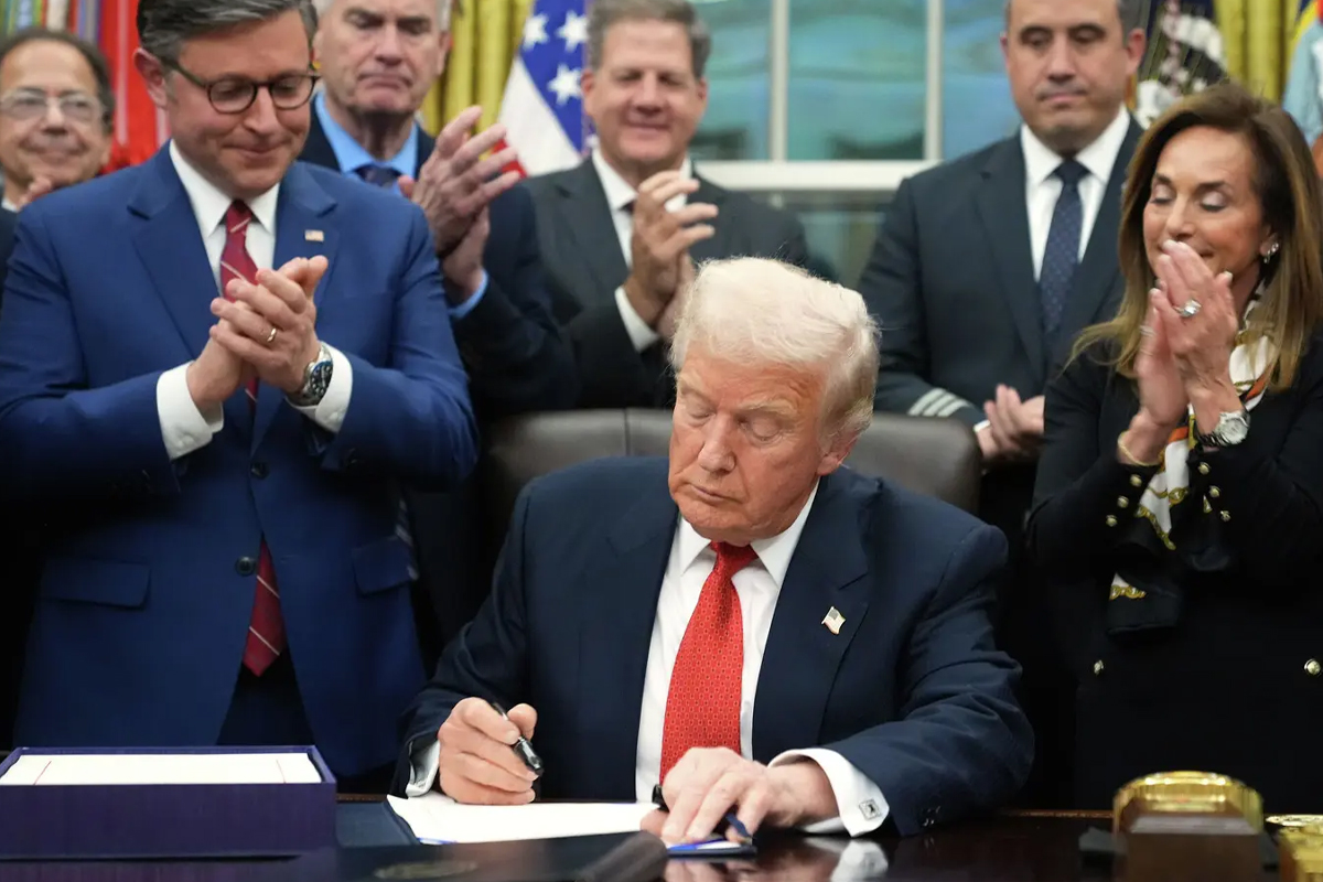 Donald Trump Signs Sweeping THC Ban, Upending Texas Hemp And Vape Markets